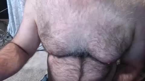 Snapshot of bobbyhill27b chatting on 01/09/26, 06:53 BobbyHill27b online show from 01/09/26, 06:53