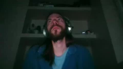 bobbysinger2009 online show from 11/17/25, 06:57