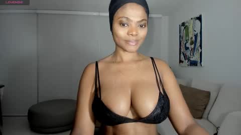 danna online show from 03/22/26, 09:45