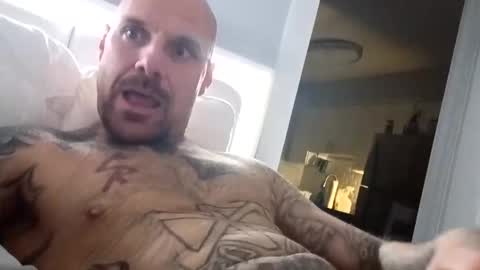 Bodyart85 19 online show from 10/30/25, 01:29