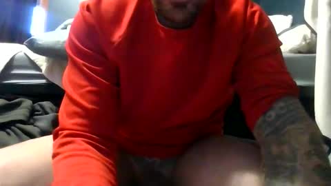 Snapshot of bodyart85_19 chatting on 01/05/26, 10:24 Bodyart85 19 online show from 01/05/26, 10:24