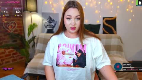  Lina  online show from 02/19/25, 08:52