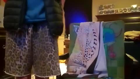 Snapshot of bodyyattiyatti chatting on 11/17/25, 12:49 Sailorartemis online show from 11/17/25, 12:49