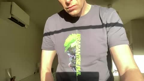 Snapshot of boegieboy76 chatting on 01/07/25, 09:07 ask me online show from 01/07/25, 09:07