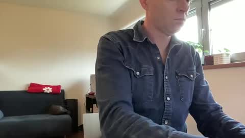 Snapshot of boegieboy76 chatting on 01/31/25, 01:23 ask me online show from 01/31/25, 01:23