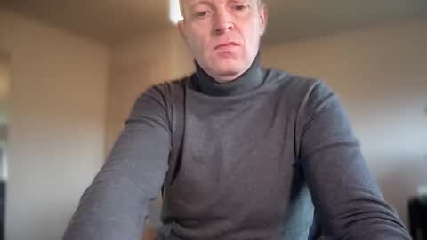 Snapshot of boegieboy76 chatting on 01/09/26, 10:51 ask me online show from 01/09/26, 10:51