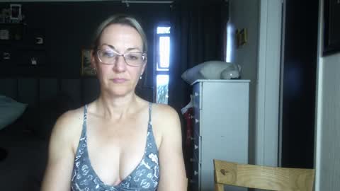 Ningifun couple online show from 12/12/24, 04:43