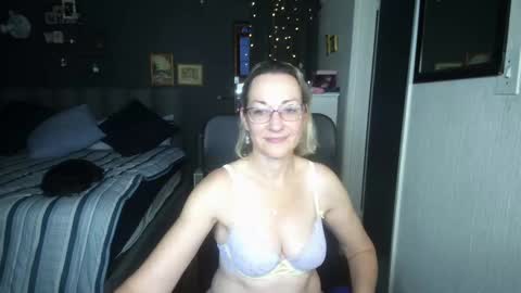 Ningifun couple online show from 01/09/25, 05:22