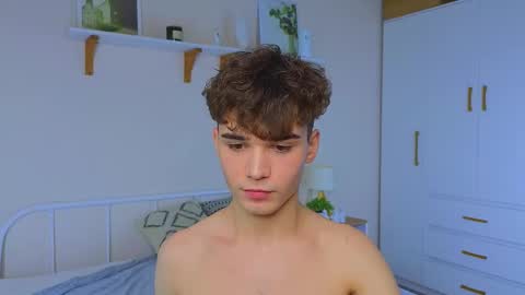 ALEXPVT IS OPEN online show from 11/16/25, 01:17