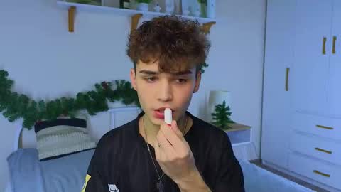 ALEXPVT IS OPEN online show from 11/28/25, 12:30