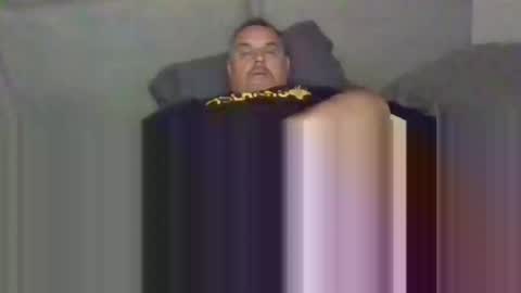 Snapshot of boidady chatting on 09/23/25, 06:27 emilio online show from 09/23/25, 06:27