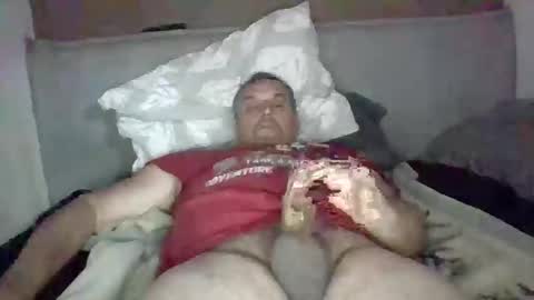 Snapshot of boidady chatting on 10/02/25, 01:51 emilio online show from 10/02/25, 01:51