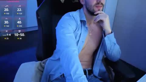 Snapshot of boiteasex chatting on 11/15/25, 02:31 boiteasex online show from 11/15/25, 02:31