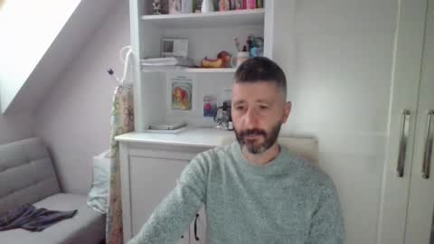 Snapshot of bojanin chatting on 09/11/25, 06:46 bojanin online show from 09/11/25, 06:46