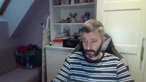 Snapshot of bojanin chatting on 11/24/25, 08:14 bojanin online show from 11/24/25, 08:14