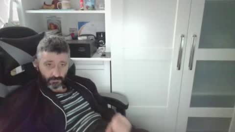 Snapshot of bojanin chatting on 11/25/25, 08:14 bojanin online show from 11/25/25, 08:14