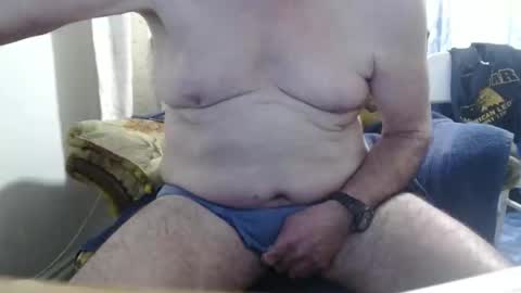 Snapshot of bolbil1 chatting on 11/16/25, 05:07 bolbil1 online show from 11/16/25, 05:07