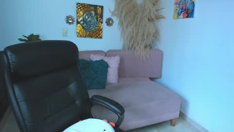  Salma Independent Model online show from 01/23/25, 07:51