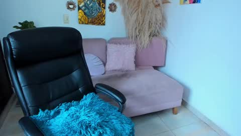  Salma Independent Model online show from 01/30/25, 04:02