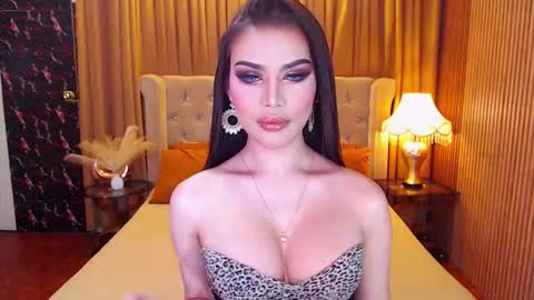 bombshellanita online show from 10/08/25, 06:49