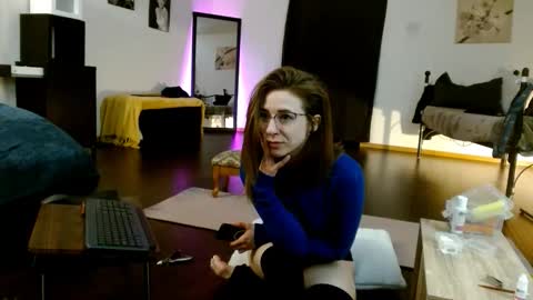 BombshellBaeby online show from 10/22/25, 06:57