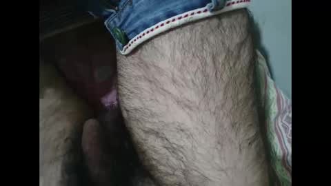 Snapshot of bomvemcam chatting on 05/08/26, 07:36 Im Bom - Tip if You Liked my Hairy Body - Private Show is Open - Read more about me in the bio below online show from 05/08/26, 07:36