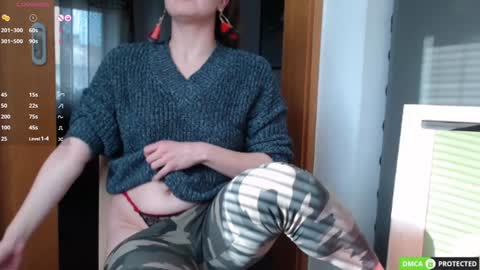 Snapshot of bon_appetits69 chatting on 01/10/25, 11:54 Luthien online show from 01/10/25, 11:54