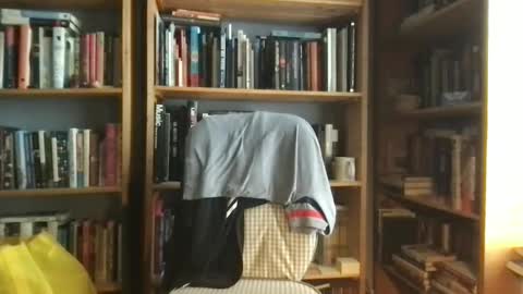 Snapshot of bonderbarney chatting on 12/31/24, 04:04 BonderBarney online show from 12/31/24, 04:04