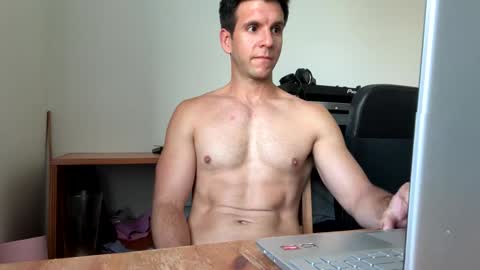 Snapshot of bondi333 chatting on 12/11/24, 07:31 Bondi online show from 12/11/24, 07:31