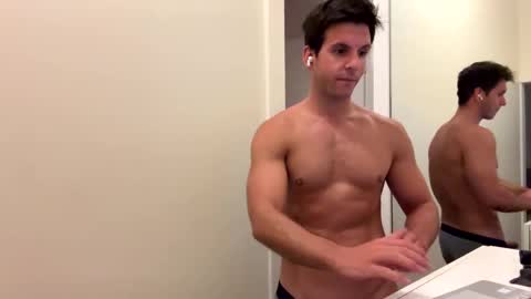 Snapshot of bondi333 chatting on 02/21/25, 10:17 Bondi online show from 02/21/25, 10:17