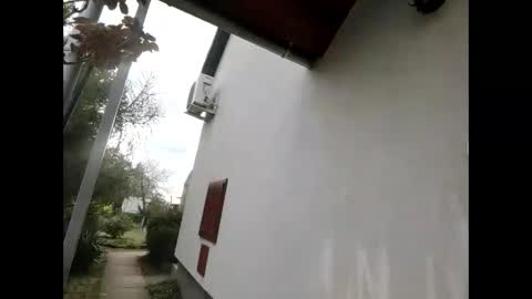 Snapshot of bondsuckslut chatting on 03/22/26, 01:36 borntosuck online show from 03/22/26, 01:36