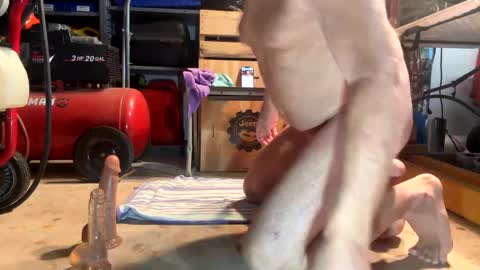 Snapshot of bone2play chatting on 01/20/25, 12:49 FRECKLES online show from 01/20/25, 12:49