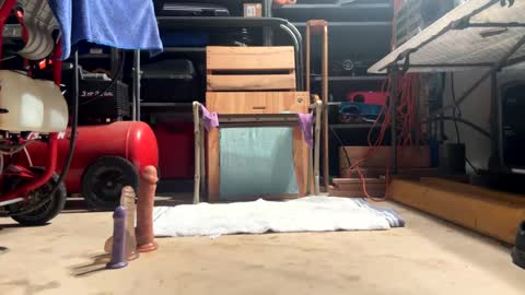 Snapshot of bone2play chatting on 01/31/25, 12:40 FRECKLES online show from 01/31/25, 12:40