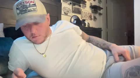 Snapshot of boner4you1994 chatting on 02/03/25, 09:30 boner4you1994 online show from 02/03/25, 09:30