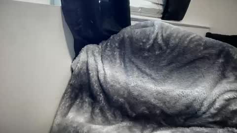 Snapshot of boner4you1994 chatting on 10/22/25, 09:03 boner4you1994 online show from 10/22/25, 09:03