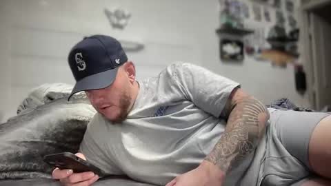 Snapshot of boner4you1994 chatting on 10/25/25, 09:39 boner4you1994 online show from 10/25/25, 09:39