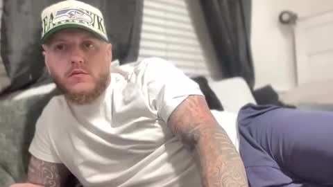 Snapshot of boner4you1994 chatting on 01/18/26, 01:26 boner4you1994 online show from 01/18/26, 01:26