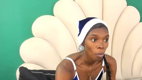 bonieklent online show from 12/31/24, 03:45