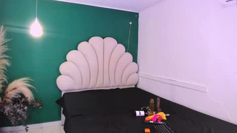 bonieklent online show from 02/02/25, 12:51