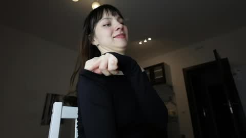 Snapshot of bonjourlabelle chatting on 04/08/26, 07:58 Mary 3 live time content 18 online show from 04/08/26, 07:58