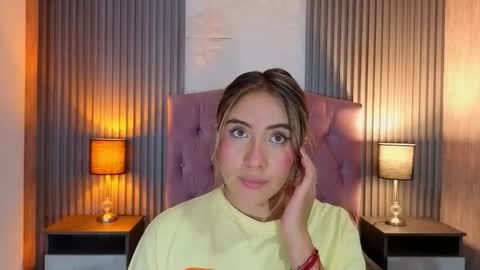 Snapshot of bonnali_lune chatting on 03/21/26, 10:13 bonnali_lune online show from 03/21/26, 10:13