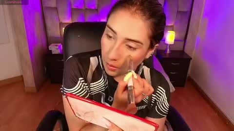 Snapshot of bonnali_lune chatting on 04/13/26, 10:48 bonnali_lune online show from 04/13/26, 10:48