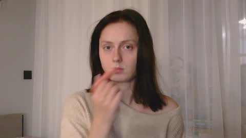 bonne_chance online show from 10/13/25, 05:57