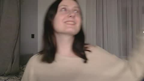 bonne_chance online show from 12/16/25, 08:14