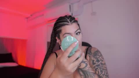 Bonnie  online show from 11/26/25, 11:22