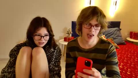 Snapshot of bonnie_and_c1yde chatting on 01/11/26, 02:22 Jessy Mark online show from 01/11/26, 02:22