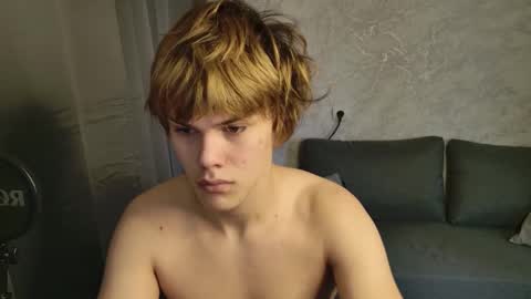 Snapshot of bonnie_and_c1yde chatting on 02/28/26, 05:08 Jessy Mark online show from 02/28/26, 05:08