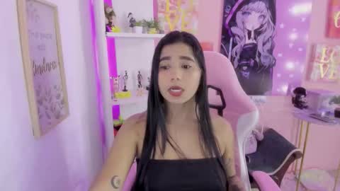 Snapshot of bonnie_benet chatting on 12/23/25, 12:08 Bonnie online show from 12/23/25, 12:08