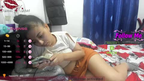 bonnie lam  hello welcome to my room I hope you have fun and you can reach your maximum pleasure here with me online show from 01/28/25, 02:32