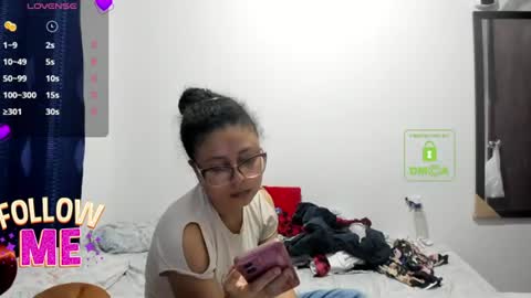 bonnie lam  hello welcome to my room I hope you have fun and you can reach your maximum pleasure here with me online show from 06/18/26, 03:40